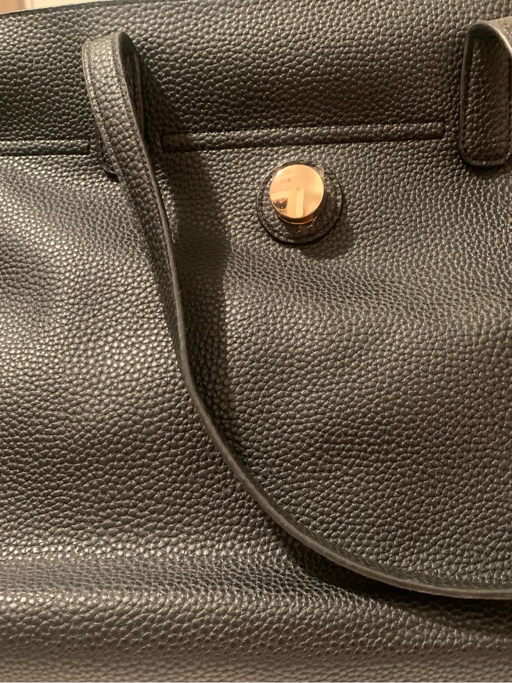 Kenneth Cole Reaction Black Pebbled Leather Shoulder Bag with Gold Hardware